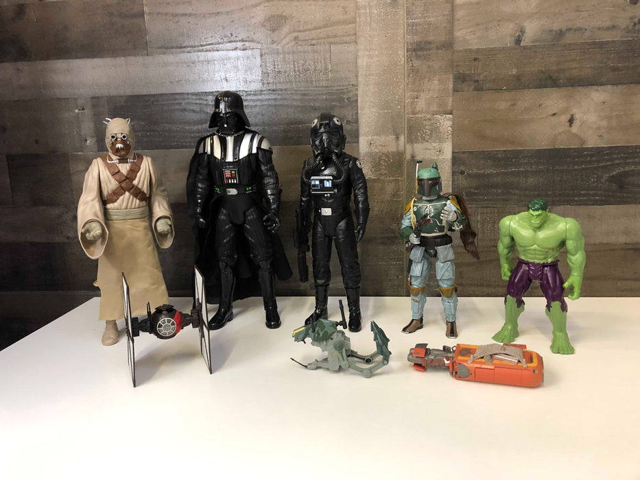 used BUNDLE Figures And Collectibles