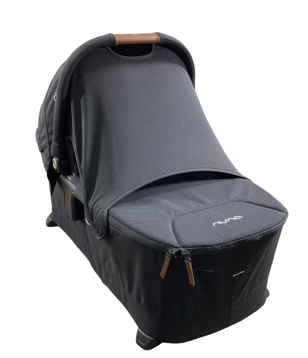 used Nuna Triv Bassinet