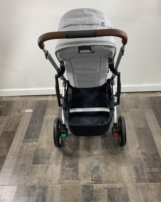 used UPPAbaby CRUZ V2 Stroller