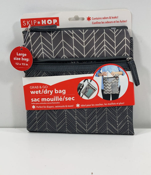 used Skip Hop Grab And Go Wet/Dry Bag