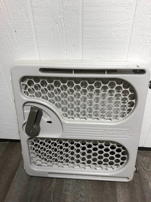 used Safety 1st Easy Fit Security Gate