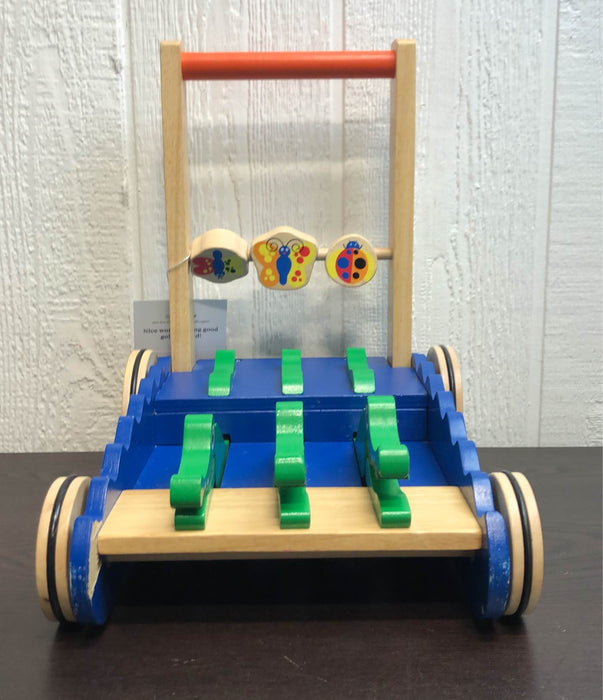 Melissa & Doug Chomp and Clack Alligator Push Toy