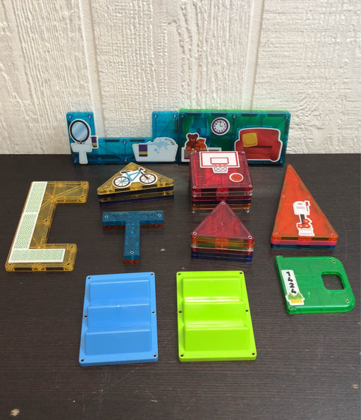 used Magnetic Tile Set