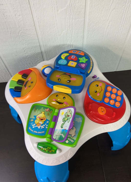 secondhand Fisher Price Laugh & Learn Learning Table, Friends Musical Table 