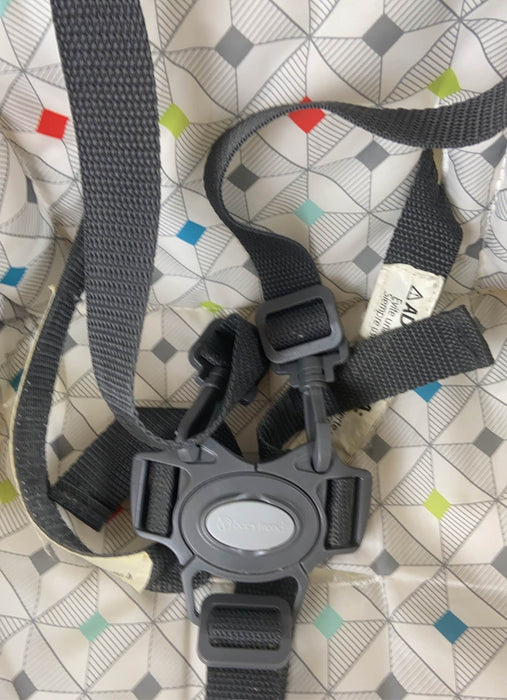 Shop Baby Trend Deluxe 2 in 1 High Chair, Diamond Geo at GoodBuy Gear