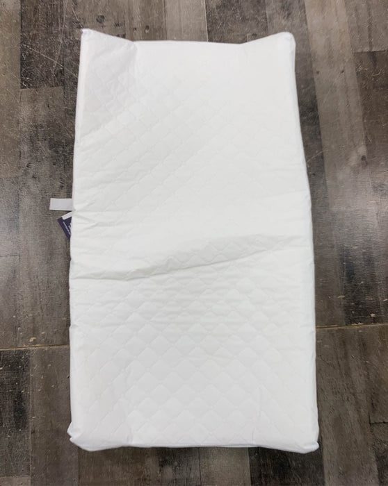 Shop Summer Infant Contoured Changing Pad at GoodBuy Gear