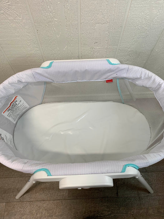 Shop Fisher Price Stow N’ Go Bassinet at GoodBuy Gear