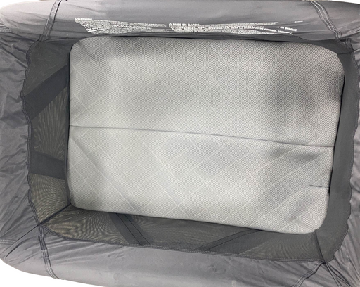 secondhand Nuna SENA Playard