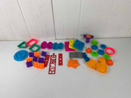 used BUNDLE PlayDoh Molds