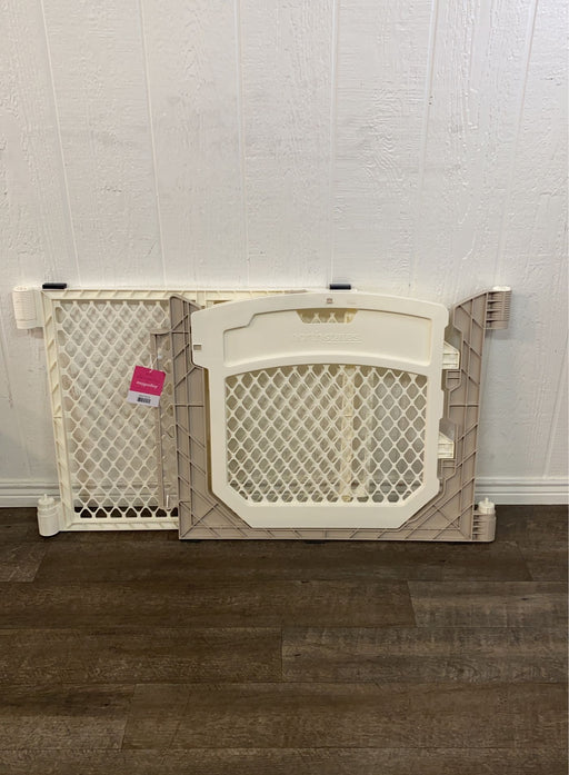 used Toddleroo By North States 6 Panel Freestanding Playard Gate