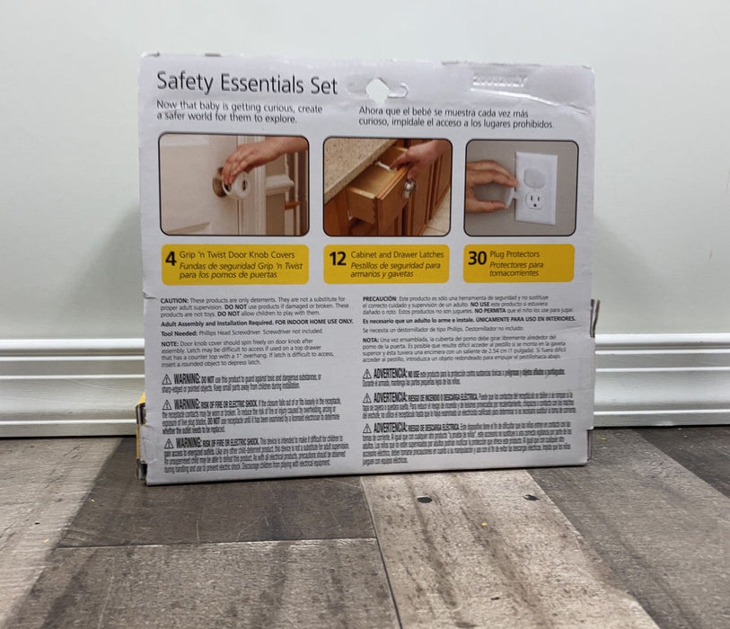 secondhand Safety 1st Safety Essentials Set