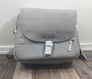 Nuna diaper 2024 bag frost