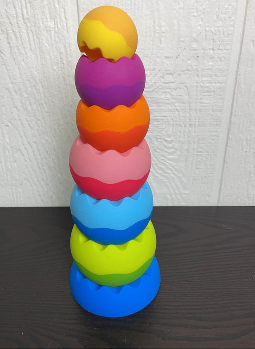 used Fat Brain Toys Tobbles Neo