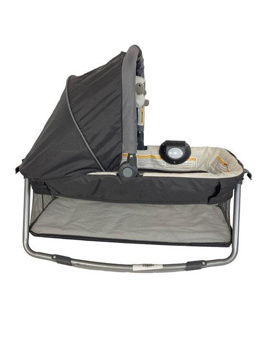 secondhand Baby Trend Rock-A-Bassinet