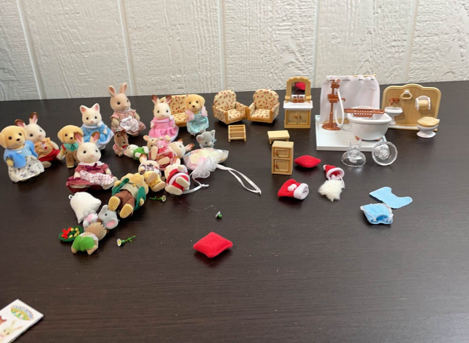 used BUNDLE Calico Critters