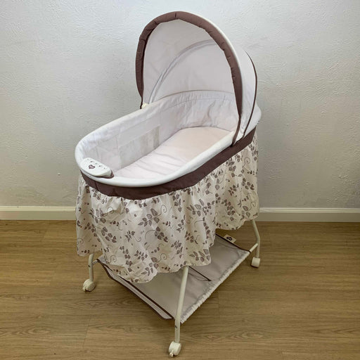 secondhand Delta Children Sweet Beginnings Bassinet