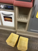 secondhand Little Tikes Sizzle And Serve Kitchen