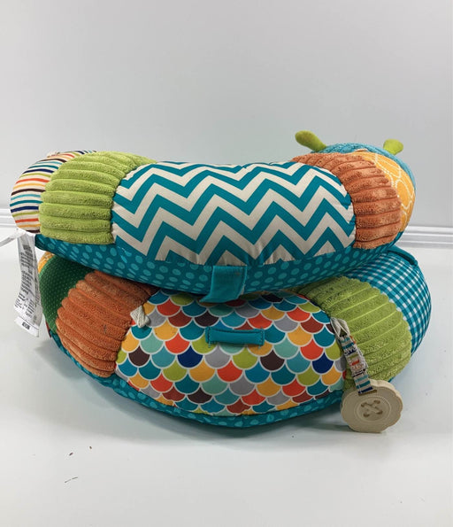 secondhand Infantino Prop-A-Pillar Tummy Time & Seated Support