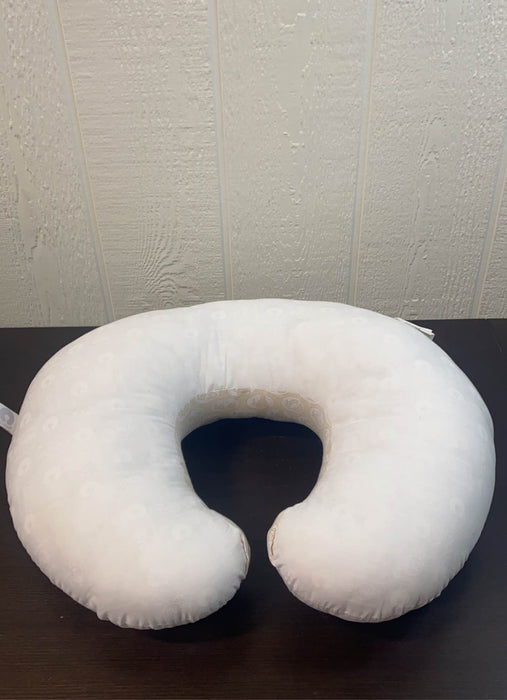 used Boppy Bare Naked Feeding And Infant Support Pillow