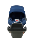 secondhand UPPAbaby MESA MAX Infant Car Seat and Base, DualTech Noa Navy, 2023