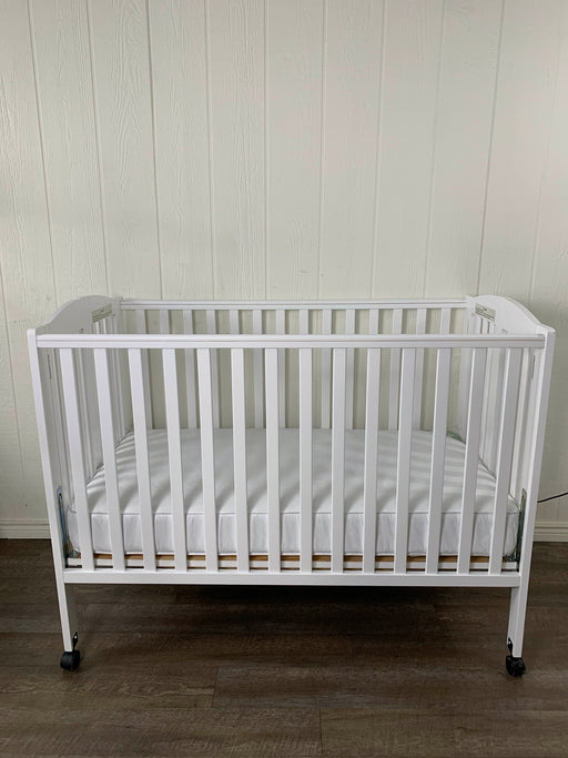 used Dream On Me 2 In 1 Full Size Folding Stationary Crib