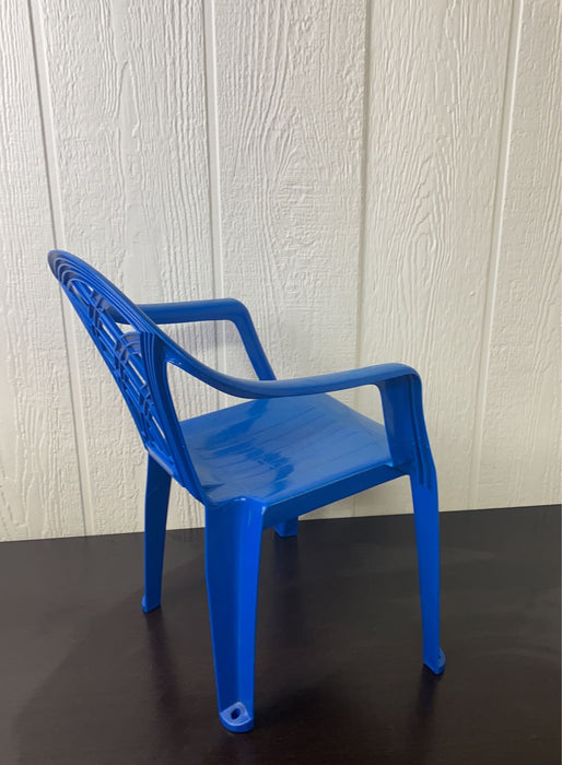 secondhand Children’s Plastic Chairs