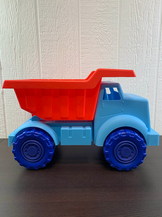 Shop Sun Squad Jumbo Sand Dump Truck at GoodBuy Gear