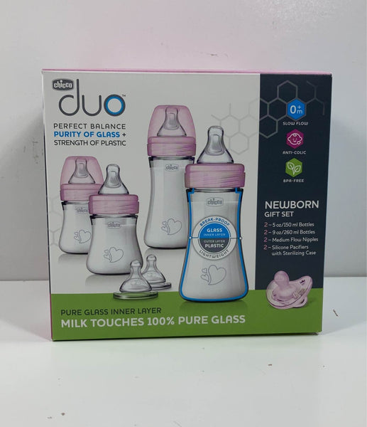Chicco Duo Newborn Hybrid Baby Bottle Starter Gift Set with Invinci-Glass Inside/Plastic Outside, Pink