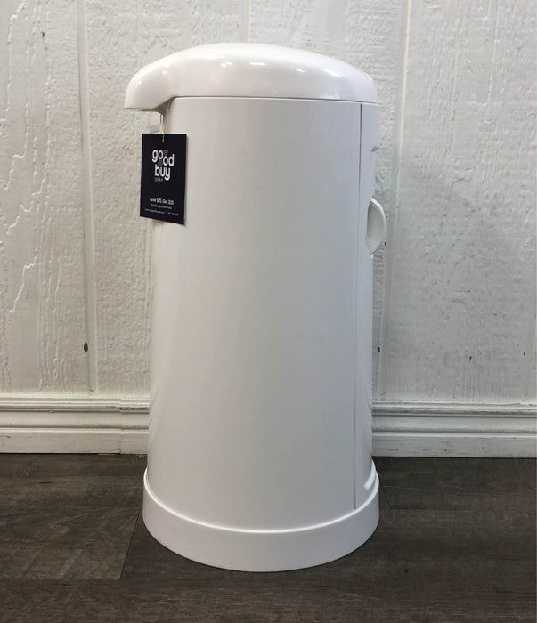 used Munchkin Arm & Hammer Diaper Pail