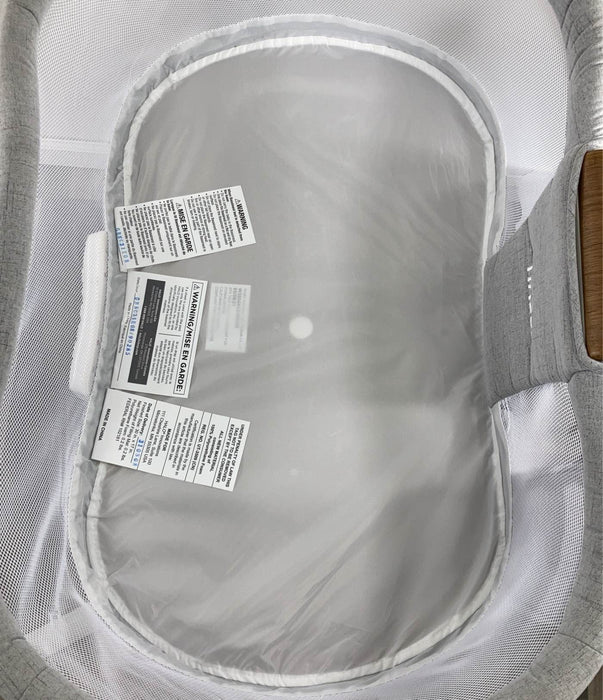 secondhand Halo BassiNest Swivel Sleeper Luxe Series