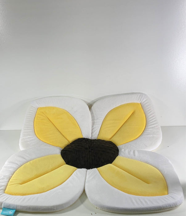 Shop Blooming Bath Baby Bath Lotus, Yellow at GoodBuy Gear