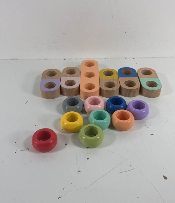 Shop KiwiCo Panda Crate Peg Board with Beads and Bars at GoodBuy Gear