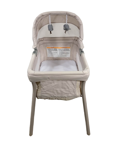 LullaGo Nest Portable Bassinet Dove