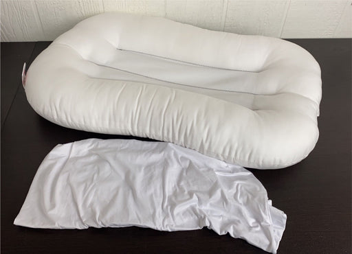 used Snuggle Me Organic Sensory Infant Lounger With Cover, White