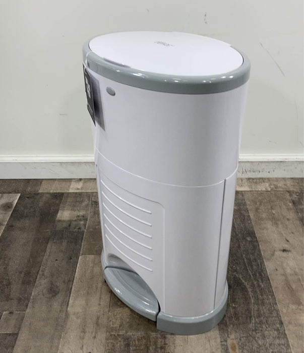 Shop Diaper Dekor Classic Diaper Pail, White at GoodBuy Gear