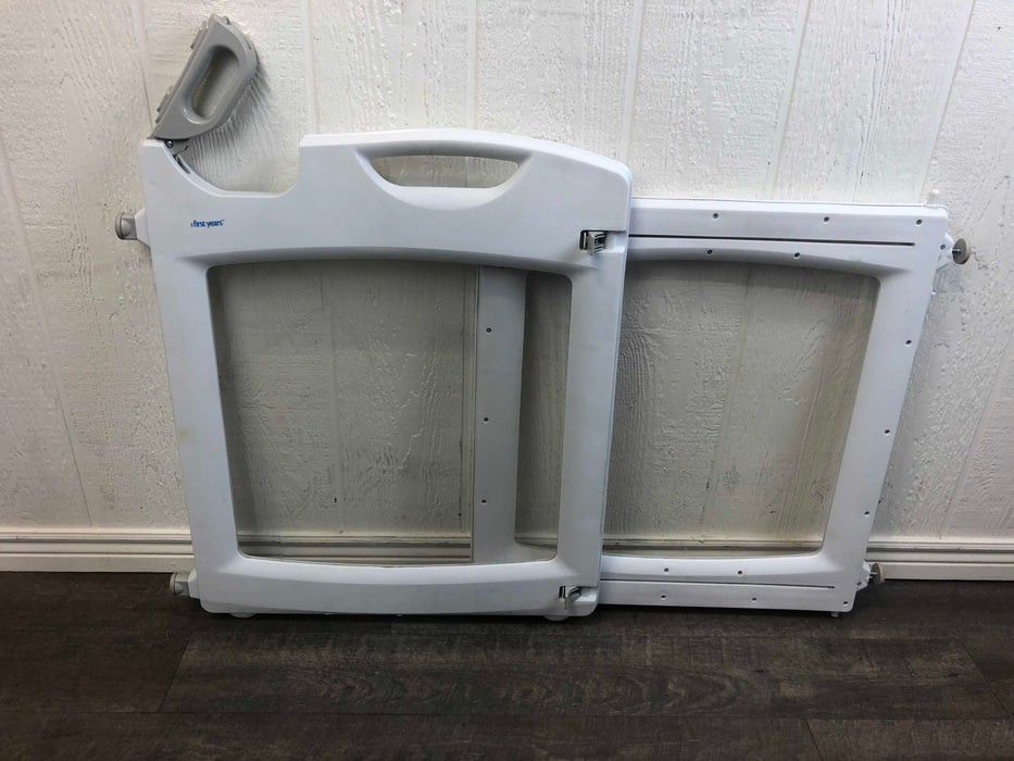 used The First Years Everywhere Gate