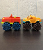 secondhand BUNDLE Toy Vehicles, -Battat Monster Trucks