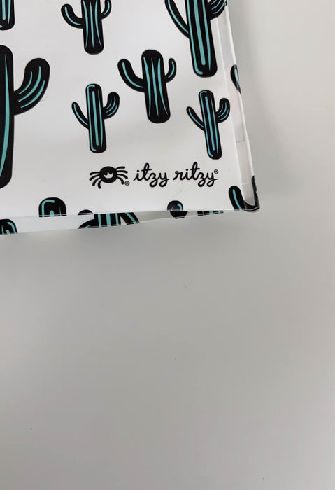 Shop Itzy Ritzy Reusable Wipe Pouch at GoodBuy Gear