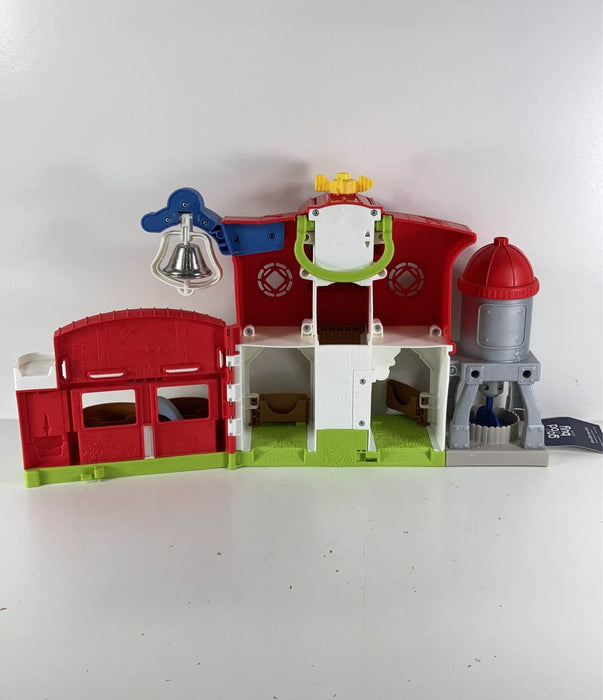 secondhand Fisher Price Little People Caring For Animals Farm