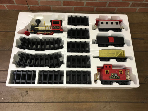 used FAO Schwartz 75-Piece Motorized Train Set