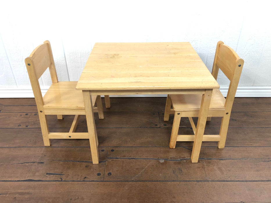 used KidKraft Table and 2 Chairs