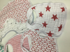 secondhand BUNDLE Bibs And Burp Cloths