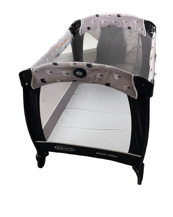 Graco Pack 'n Play Close2Baby Bassinet Playard