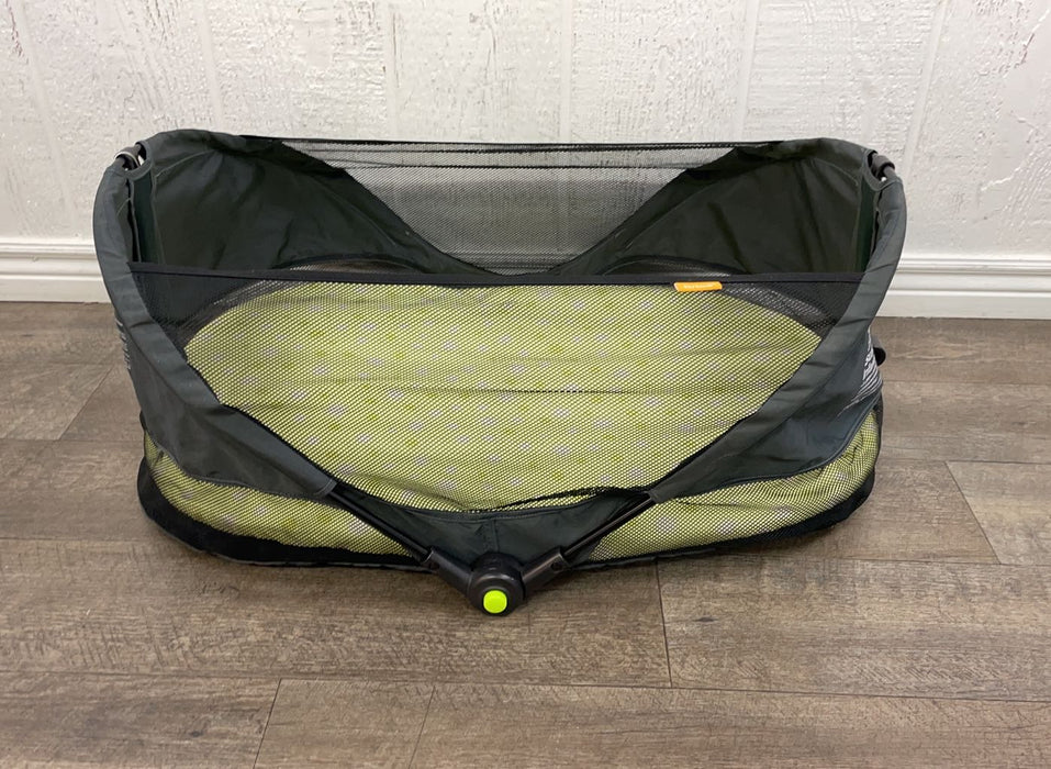 used Brica Fold 'n Go Travel Bassinet