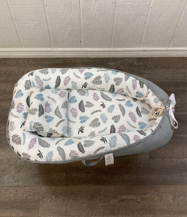 used Starting Point Baby Lounger