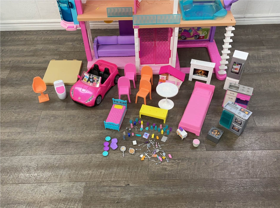 secondhand Barbie Dreamhouse Dollhouse