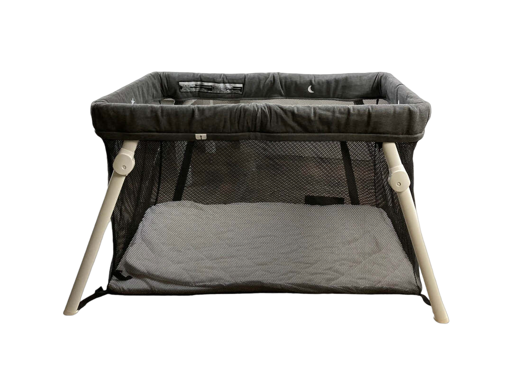 Guava Family Lotus Travel Crib