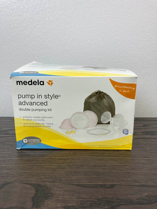 used Medela Pump In Style Advanced Double Pumping Kit