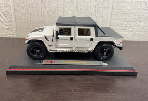 used Maisto 1:18 Hummer Soft Top