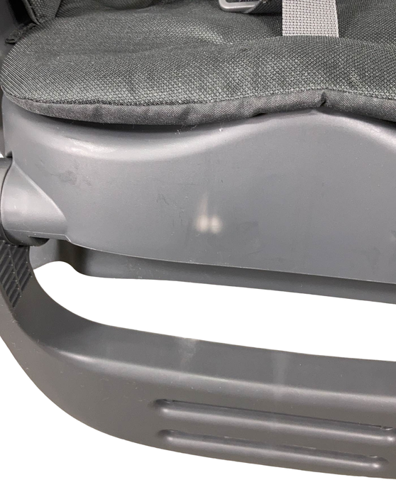 Shop Maxi-Cosi Minla 6-in-1 High Chair, Essential Graphite at GoodBuy Gear